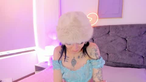 megan_morphy online show from April 8, 2026, 2:17 pm