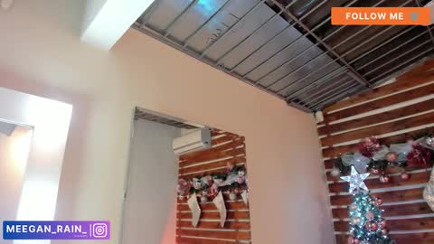 Snapshot of megan_raiin chatting on December 20, 2025, 8:54 am megan_raiin online show from December 20, 2025, 8:54 am