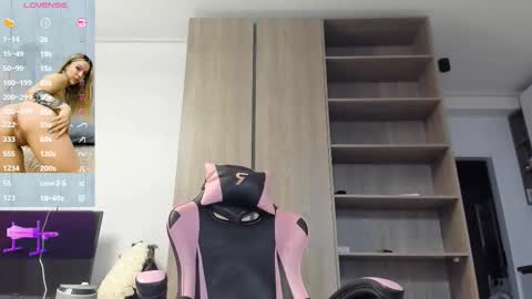 Megan online show from October 27, 2025, 5:11 am