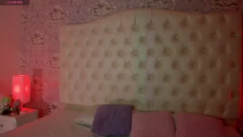 megan_tower online show from November 14, 2025, 7:01 pm