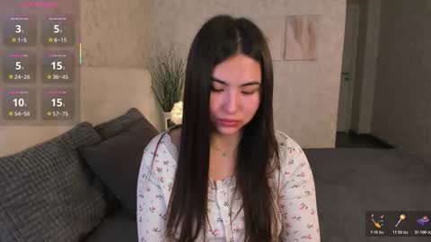 Snapshot of megan_williamms chatting on November 19, 2025, 9:42 am Megan online show from November 19, 2025, 9:42 am