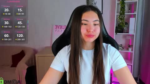 Snapshot of megan_williamms chatting on November 29, 2025, 9:23 am Megan online show from November 29, 2025, 9:23 am