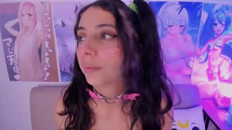 Snapshot of megan_yagami chatting on February 13, 2025, 4:32 am Megan online show from February 13, 2025, 4:32 am