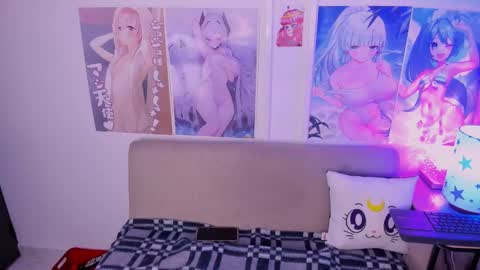 Snapshot of megan_yagami chatting on February 16, 2025, 10:32 pm Megan online show from February 16, 2025, 10:32 pm