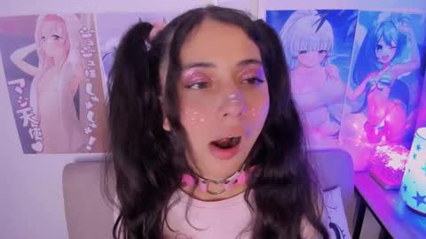 Snapshot of megan_yagami chatting on February 19, 2025, 5:05 am Megan online show from February 19, 2025, 5:05 am