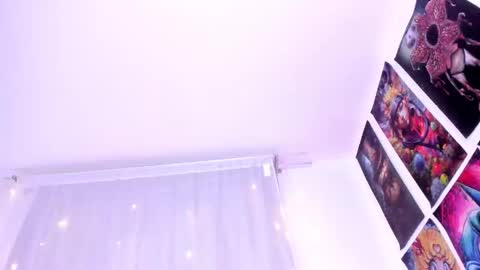 Snapshot of megan_yagami chatting on December 23, 2025, 4:43 am Megan online show from December 23, 2025, 4:43 am