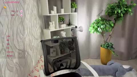 Michelle online show from October 4, 2025, 5:16 am