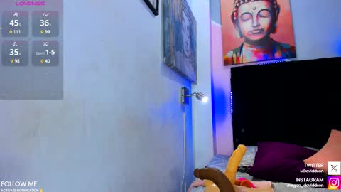 Kim  online show from February 23, 2025, 6:23 pm