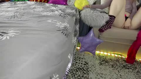 Nicki--------- Welcome to my Room online show from February 14, 2026, 8:11 am