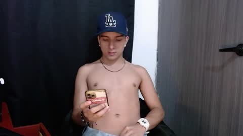 Megan online show from April 8, 2026, 12:32 am