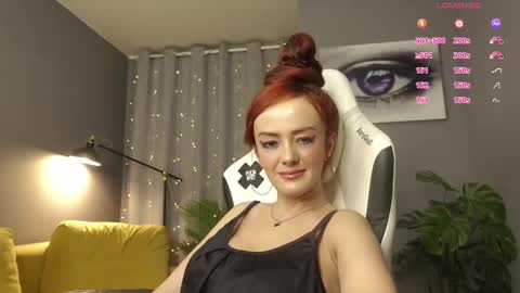 MeganieX online show from November 7, 2025, 1:38 am