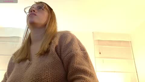 MEGAN online show from January 4, 2025, 11:27 pm