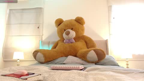 MEGAN online show from January 7, 2025, 5:09 pm