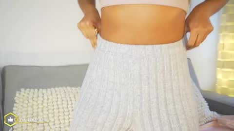 Mara online show from September 17, 2025, 6:42 pm