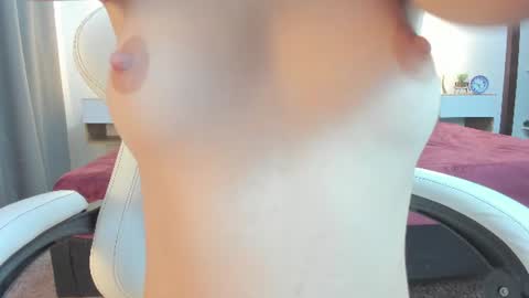 Snapshot of meganqueen2 chatting on June 11, 2026, 2:48 pm Megan Queen online show from June 11, 2026, 2:48 pm