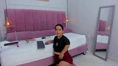 Megan  online show from February 25, 2025, 7:47 pm