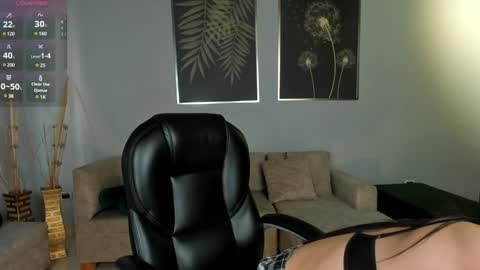 Megan online show from December 7, 2024, 8:38 pm