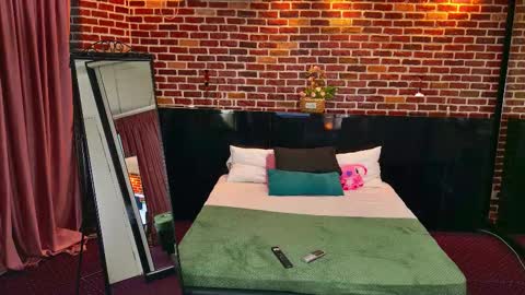 Megansin69 online show from December 22, 2025, 6:21 am