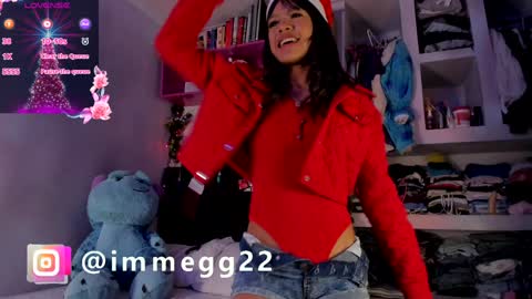 Snapshot of meganthompsonn chatting on December 10, 2024, 5:39 am Megan online show from December 10, 2024, 5:39 am