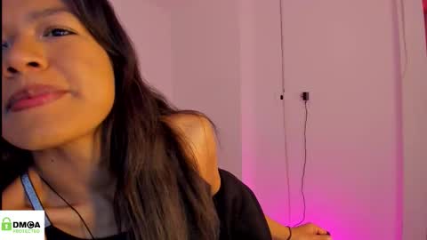 Snapshot of meganthompsonn chatting on September 18, 2025, 4:53 pm Megan online show from September 18, 2025, 4:53 pm