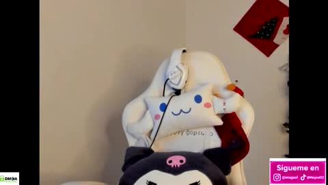 Snapshot of meganthompsonn chatting on November 30, 2025, 8:24 pm Megan online show from November 30, 2025, 8:24 pm