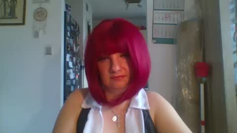 Snapshot of meganwetpussy chatting on June 11, 2026, 9:51 am Megan online show from June 11, 2026, 9:51 am