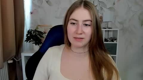 Snapshot of meganx_candy chatting on April 23, 2026, 12:29 pm Megan online show from April 23, 2026, 12:29 pm