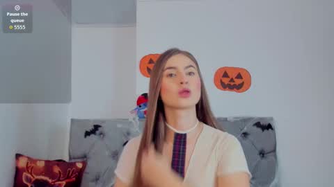 megansammy online show from October 22, 2025, 2:28 pm