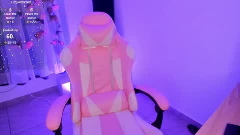Snapshot of megara_x chatting on June 29, 2026, 11:16 pm M E G A R A online show from June 29, 2026, 11:16 pm