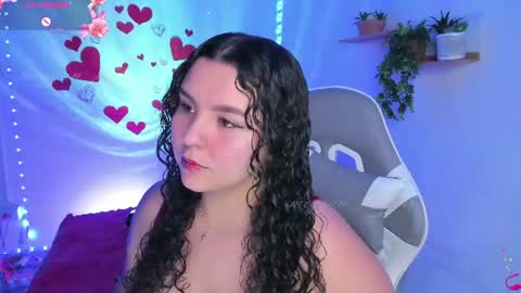 Snapshot of meggan_millerr chatting on July 31, 2026, 12:43 am online show from July 31, 2026, 12:43 am