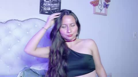 Mei online show from March 19, 2026, 2:37 am