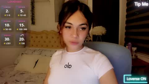Snapshot of meiluxe chatting on July 14, 2026, 11:49 am meiluxe online show from July 14, 2026, 11:49 am