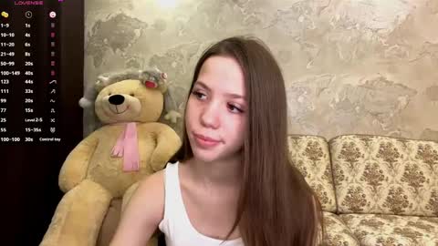 Mei online show from May 18, 2026, 3:51 pm