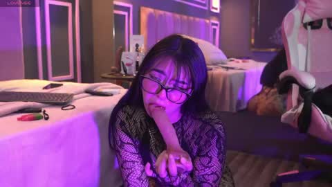 Snapshot of mekari_doll chatting on April 18, 2026, 7:58 pm Mekari . online show from April 18, 2026, 7:58 pm