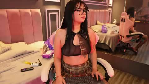 Snapshot of mekari_doll chatting on May 3, 2026, 1:00 am Mekari . online show from May 3, 2026, 1:00 am