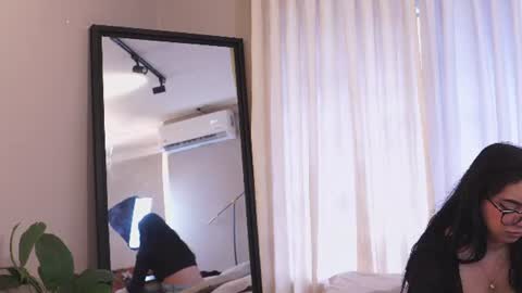 Snapshot of mekari_doll chatting on June 16, 2026, 7:27 pm Mekari . online show from June 16, 2026, 7:27 pm
