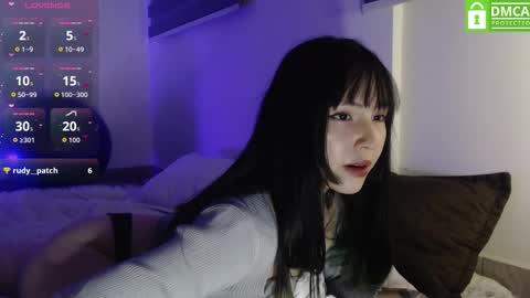 WETWATERMELL online show from September 17, 2025, 3:08 am