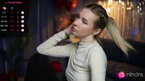 MELANIE  PVT ONLY 60TK PER MIN online show from March 3, 2025, 6:01 pm