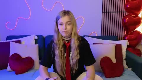 Snapshot of mel_nelson chatting on February 14, 2025, 2:39 am Mel online show from February 14, 2025, 2:39 am