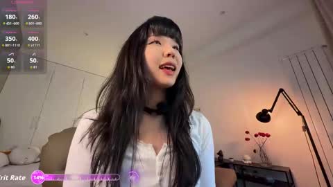 Melana online show from November 25, 2025, 8:25 am