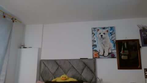 Snapshot of melani_bear chatting on May 15, 2026, 11:28 am MELANI online show from May 15, 2026, 11:28 am