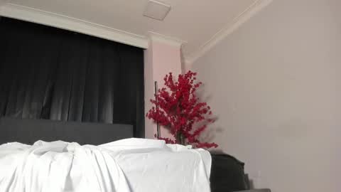 melani greyy online show from March 7, 2025, 12:15 am