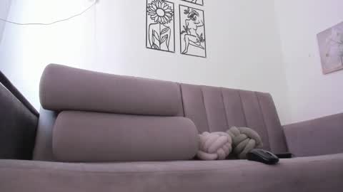 melani greyy online show from October 14, 2025, 10:10 pm