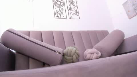 Snapshot of melani_greyy chatting on February 14, 2026, 9:22 pm melani greyy online show from February 14, 2026, 9:22 pm