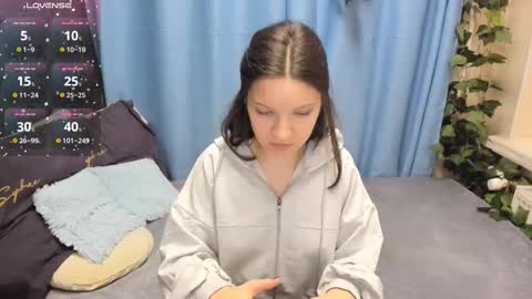 Snapshot of melanie_grant chatting on November 14, 2025, 9:41 am Melanie online show from November 14, 2025, 9:41 am