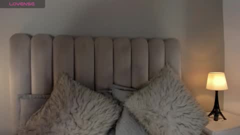 Melanie online show from March 8, 2026, 7:17 pm