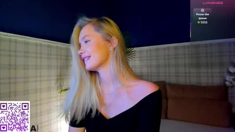 Melanie online show from October 4, 2025, 1:14 am