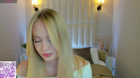 Melanie online show from October 23, 2025, 11:03 pm