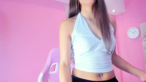Snapshot of melanie_watson0 chatting on June 5, 2026, 7:19 pm Melanie online show from June 5, 2026, 7:19 pm