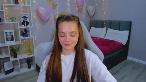 MelanieAlves online show from March 9, 2026, 6:12 pm